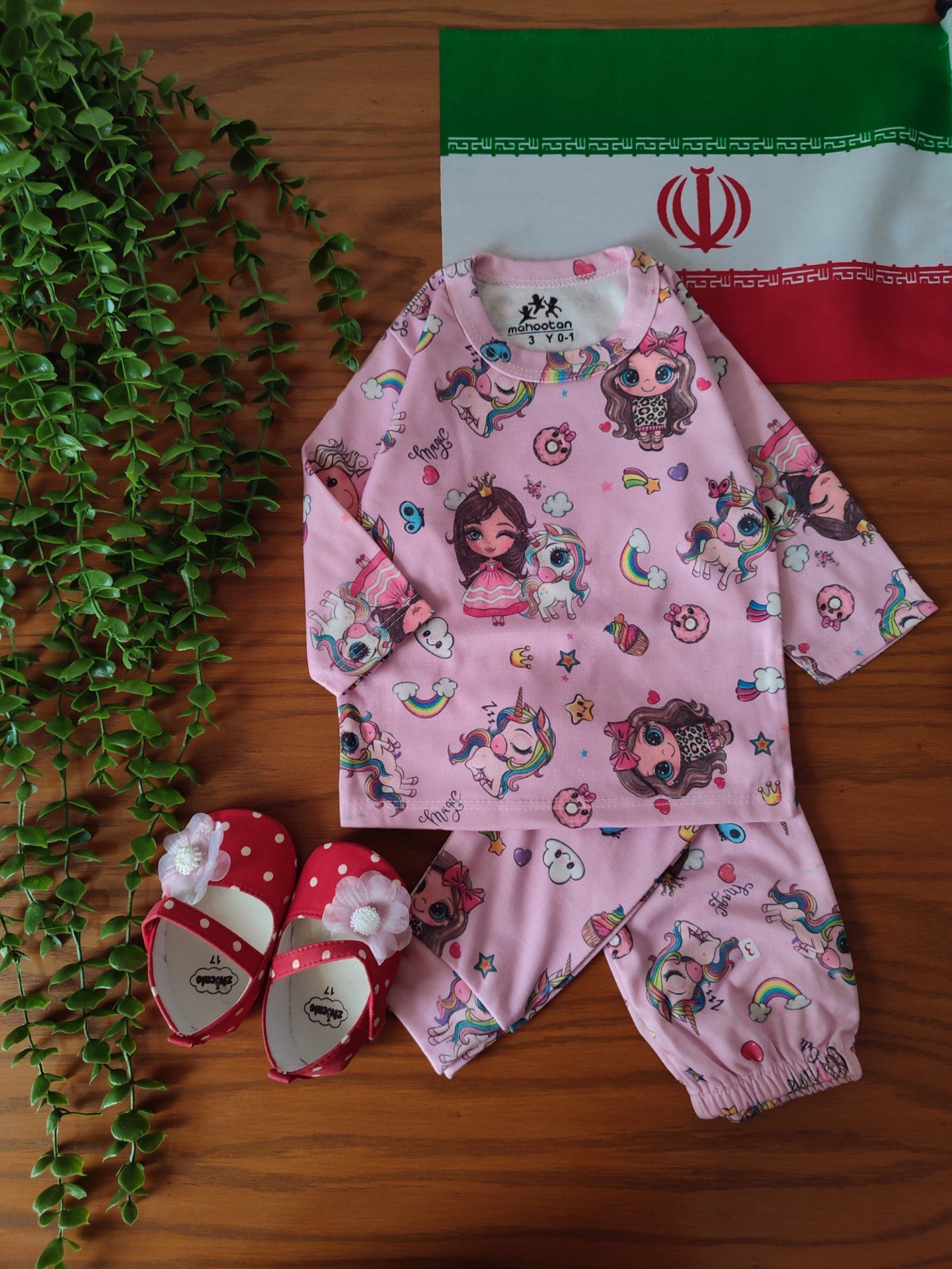 بلوز شلوار  پرنسس سایز ۱ تا ۳ کد ۱۲۰   نوزادی سیسمونی